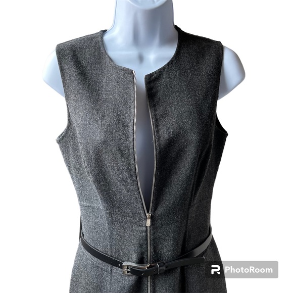 Classic Micheal Kors Collection Gray Zip front dress - Picture 2 of 4